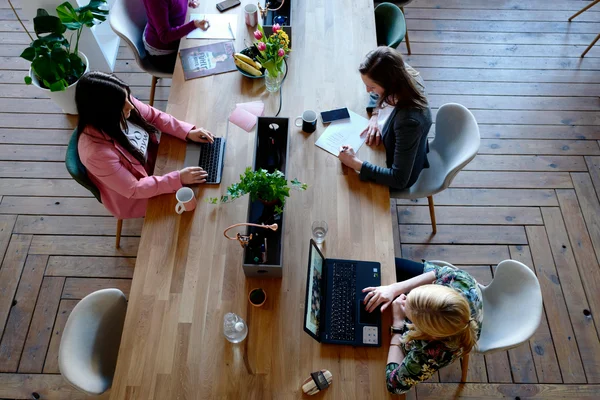 Coworking Pexels 1058097
